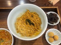 -蟹上黄·蟹黄面·江南糖水(人民广场店)