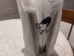 -喜茶(北京华贸购物中心店)