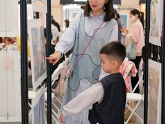 -梅龙镇广场