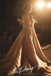 点击看大图 -派丽莫Pellimo原创设计婚纱品牌