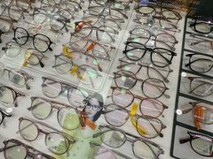 -横岗眼镜城