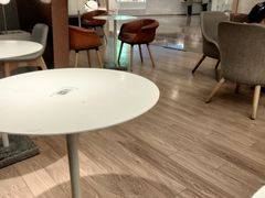 大堂-奈雪的茶(市百一店)