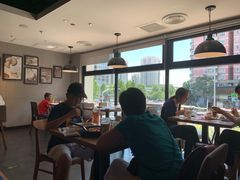 靠窗位-必胜客(五道口店)