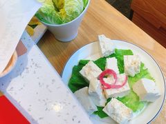 -三人行骨头王火锅(长寿店)