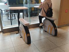 -麦当劳(GOGO新天地店)