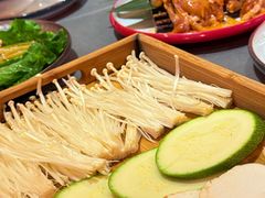 -正宗齐齐哈尔烤肉·齐牛哥鲜切炭火烤肉(杭州总店)