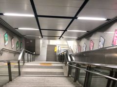 -闸弄口(地铁站)