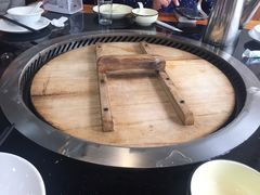 -三里屯土灶炖公鸡地锅鸡(江东店)
