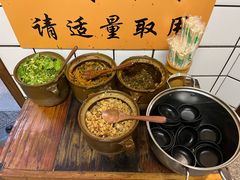 -矮子粉店1985·长沙米粉(湘春路店)
