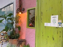 -六区宿舍咖啡店