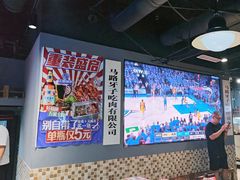 -马路牙子烧烤音乐酒馆(望京店)