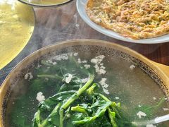 -乡巴佬鼎锅饭