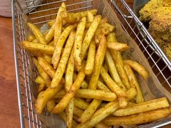 -BHC炸鸡(明洞总店)