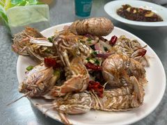 -健跳小海鲜(人民路店)