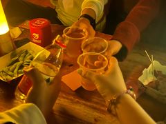 -Helens海伦司小酒馆(上海疁城新天地店)