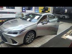 -车水马龙3M汽车贴膜冠军店隐形车衣改色膜(漕宝路中环店)