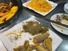 -屯老二农家铁锅炖·行业领军者(梅江店)