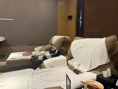 -金色印象·4K影院式足体养生(金沙店)