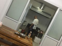 -阿姨小肉摊(同济西苑店)