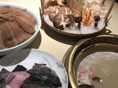 -余欢领鲜火锅(新街口店)