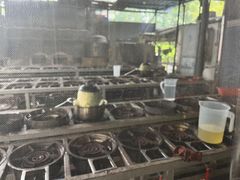 -红旗山庄(圭峰山店)