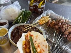 -小山羊功夫串老地摊店