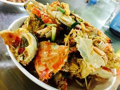 -三亚火车头万人海鲜广场