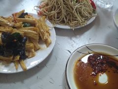 素什锦-王三姑牛肉饼