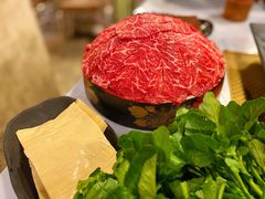 -鲜入围煮花胶鸡海鲜火锅