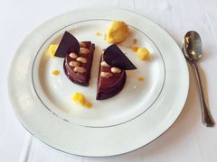 巧克力慕斯-福楼法餐厅FLO