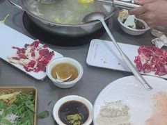 -官塘陈记鱼生·潮汕砂锅粥·牛肉火锅(潮枫路总店)