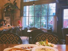 -玛格萝妮比萨屋(陆家浜路店)