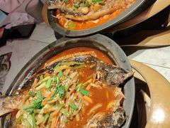 -鸣记脆皮烤鱼·海鲜烤鱼(三八广场店)