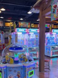 -卡通尼乐园(宝山龙湖天街店)