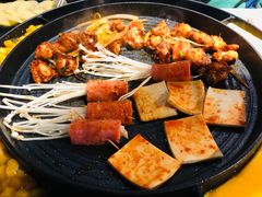 -三国惹火烤肉·中日韩烤肉集合店(百草路店)