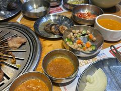 -老炉家木炭烤肉(长江国际店)