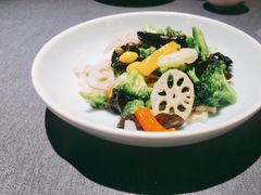 荷塘月色-金狮麟·新豫菜(金码大厦店)