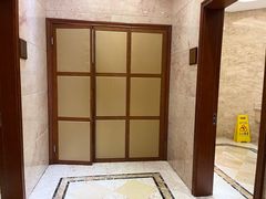 -山明水秀大饭店