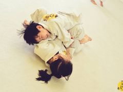 -勇气斑马·巴西柔术&跆拳道(浦东三林店)