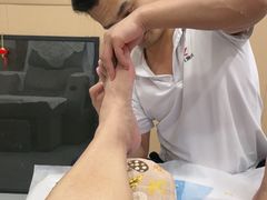 -郑远元专业修脚房(昌里东路店)