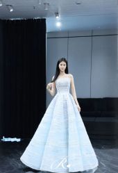 -Renee芮亦婚纱