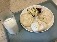 -白玉兰食品(中山公园龙之梦店)