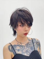 -MOVAN  HAIR莫凡匠人发型屋