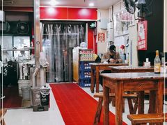大堂-潘国仙耳光馄饨(黄家阙路店)