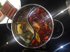 -唯爱KTV聚会餐厅(仙林东城汇店)