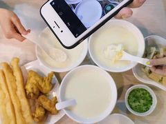 -兄弟深夜豆浆