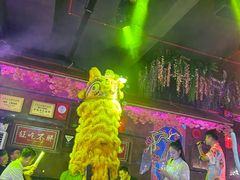 -喜鹊音乐酒馆(西街店)