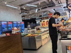 -来龍儿鲜切牛肉自助老火锅