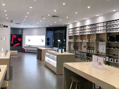 -华为授权体验店(中山公园来福士)