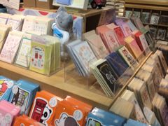 -猫的天空之城概念书店(苏州诚品店)